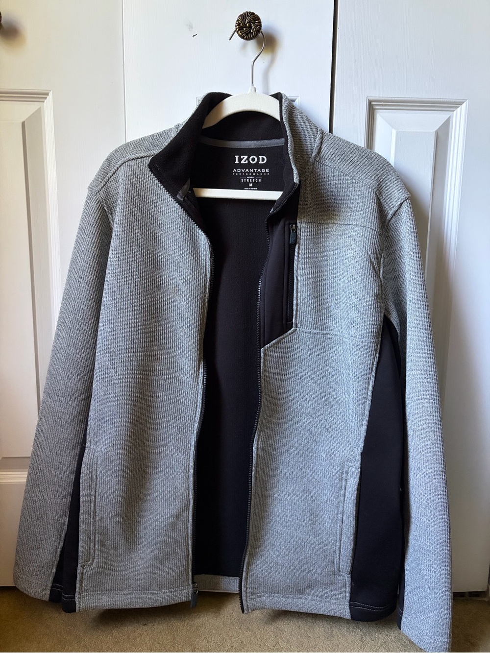 Izod Men's Gray and Black Full-Zip Knit Jacket
